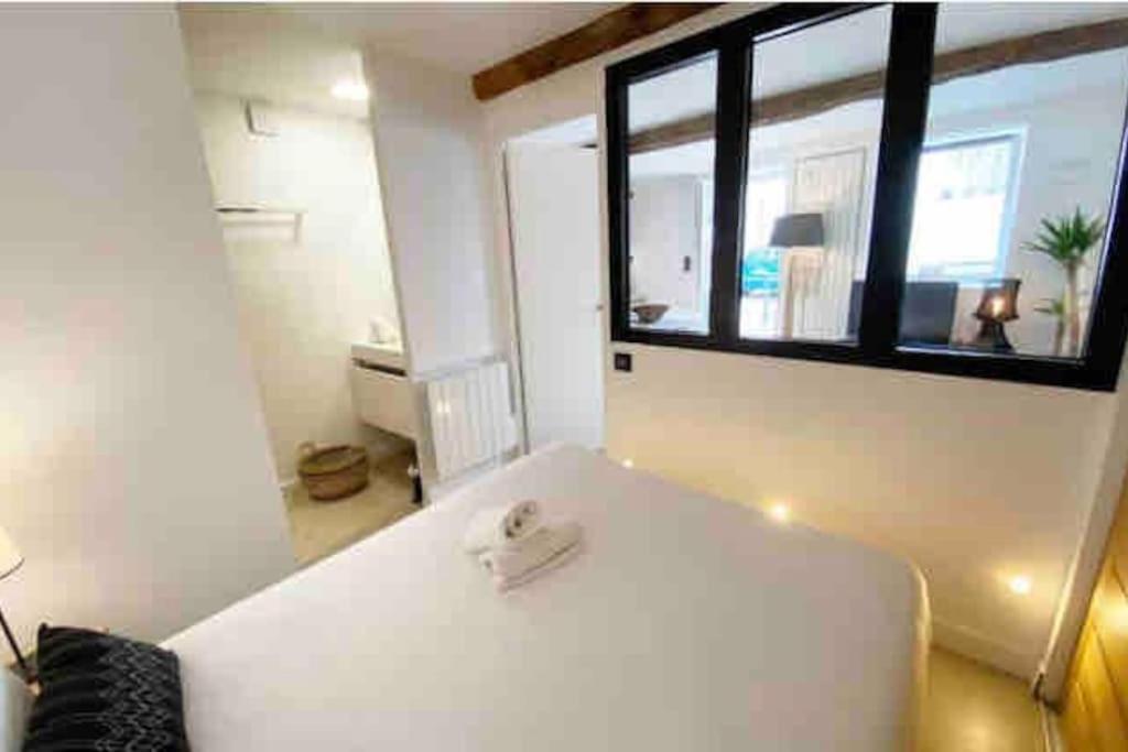 T2 Comfy - Rdc - 50m - Rue Gratuite Apartment *